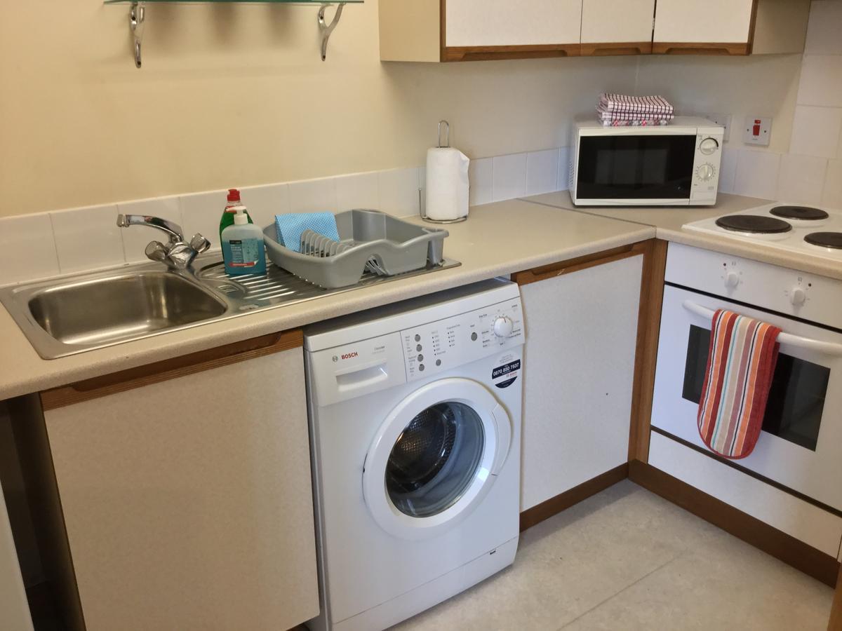 One-Bedroom Apartment - Wyvis Free Parking 인버네스 외부 사진